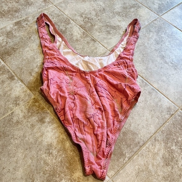 Free People Ready For The Weekend pink palm bodysuit medium scoop neck - Picture 6 of 9